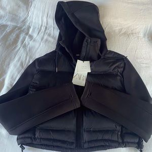 Zara cropped hooded puffer jacket